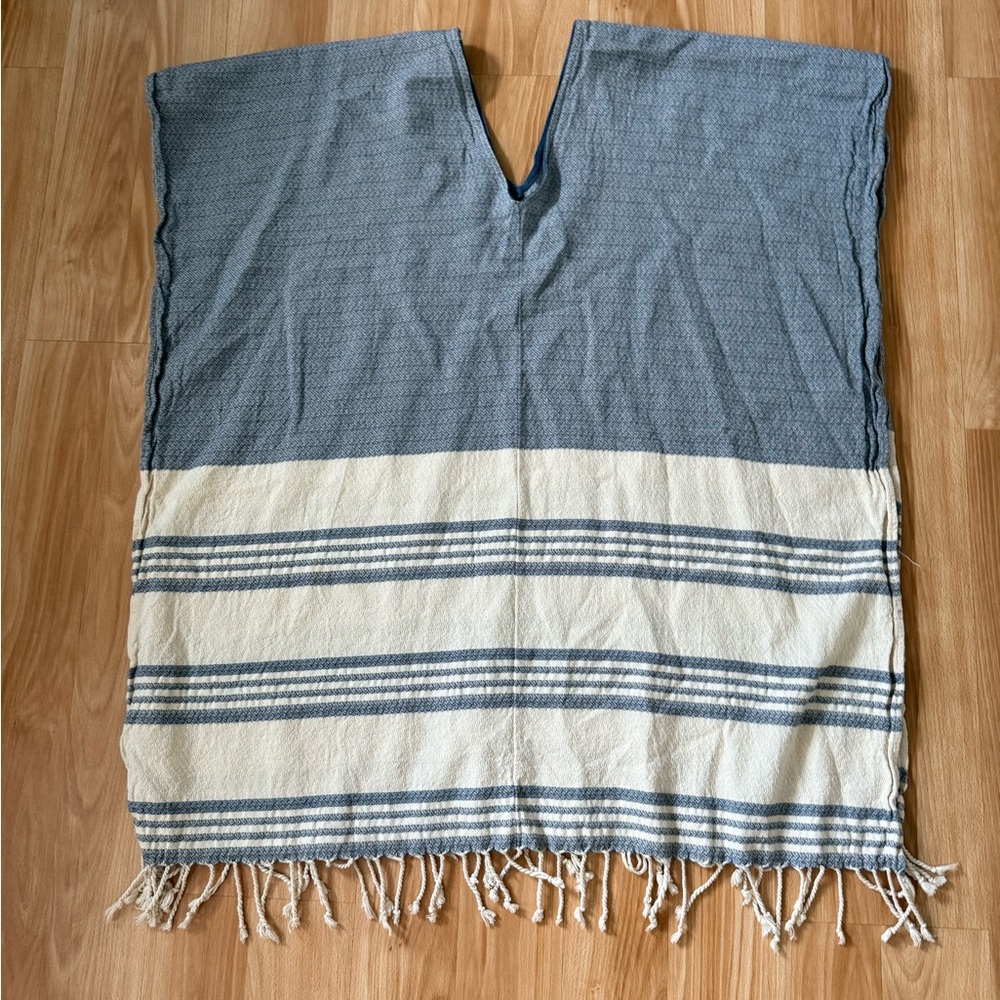 Tribe Alive Textured Gray and Blue Poncho